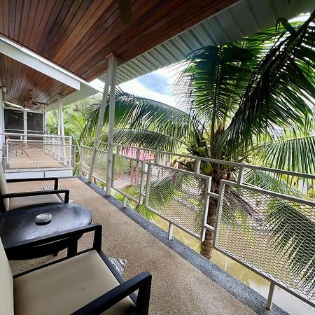 Airis Sanctuary Resort Pantai Cenang  Exteriör bild