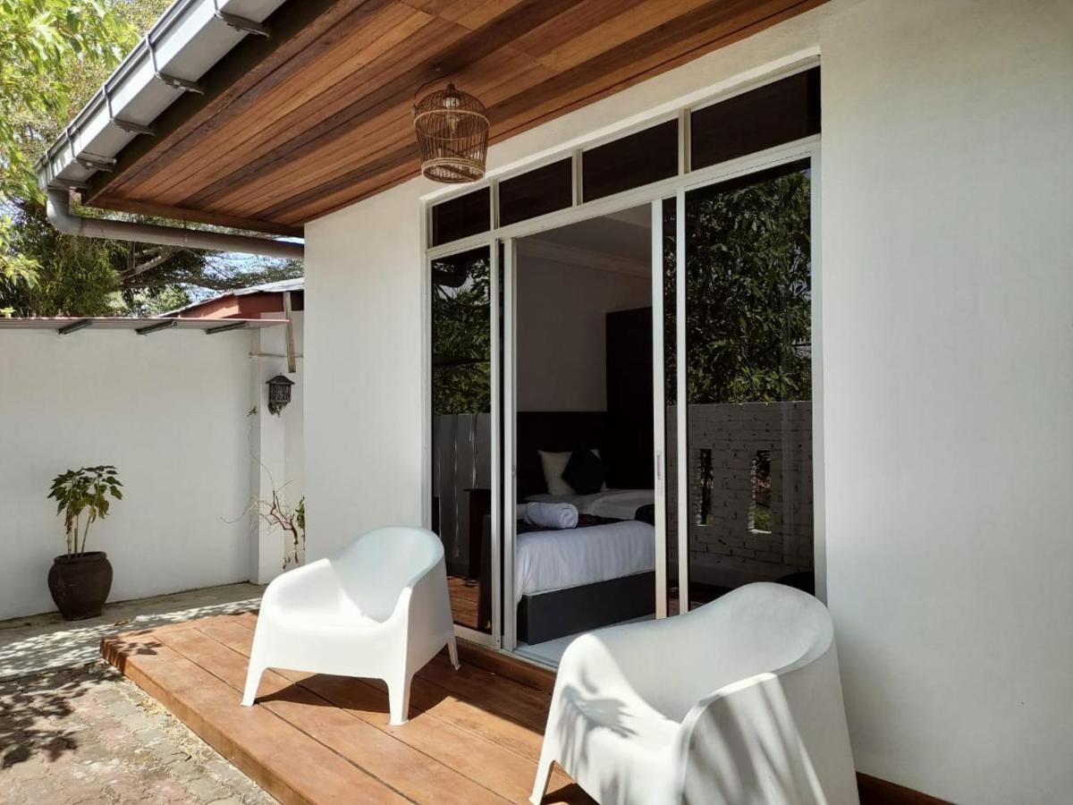 Airis Sanctuary Resort Pantai Cenang  Exteriör bild