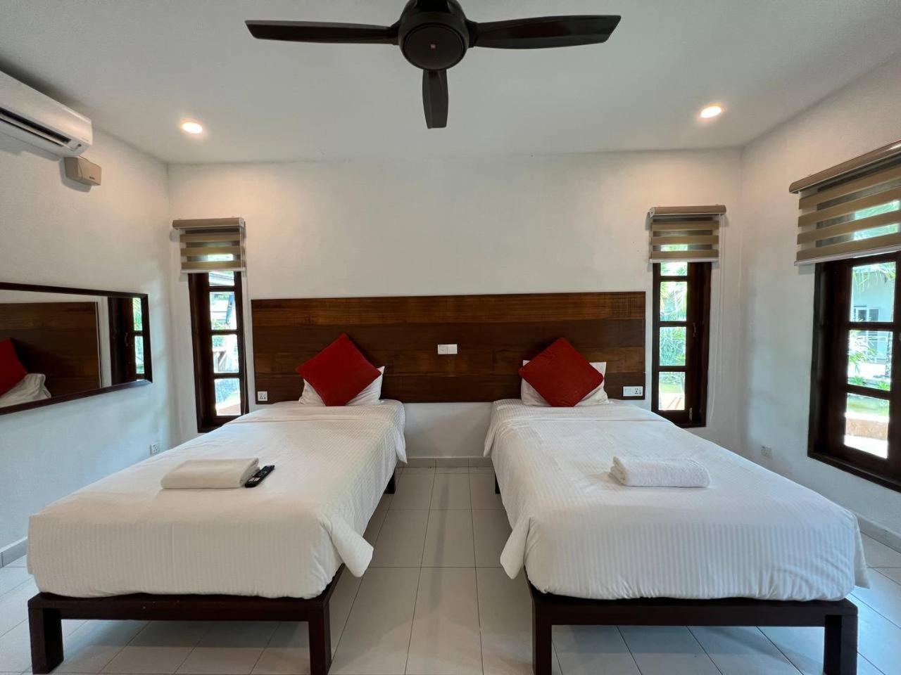 Airis Sanctuary Resort Pantai Cenang  Exteriör bild