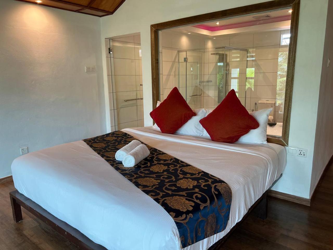 Airis Sanctuary Resort Pantai Cenang  Exteriör bild