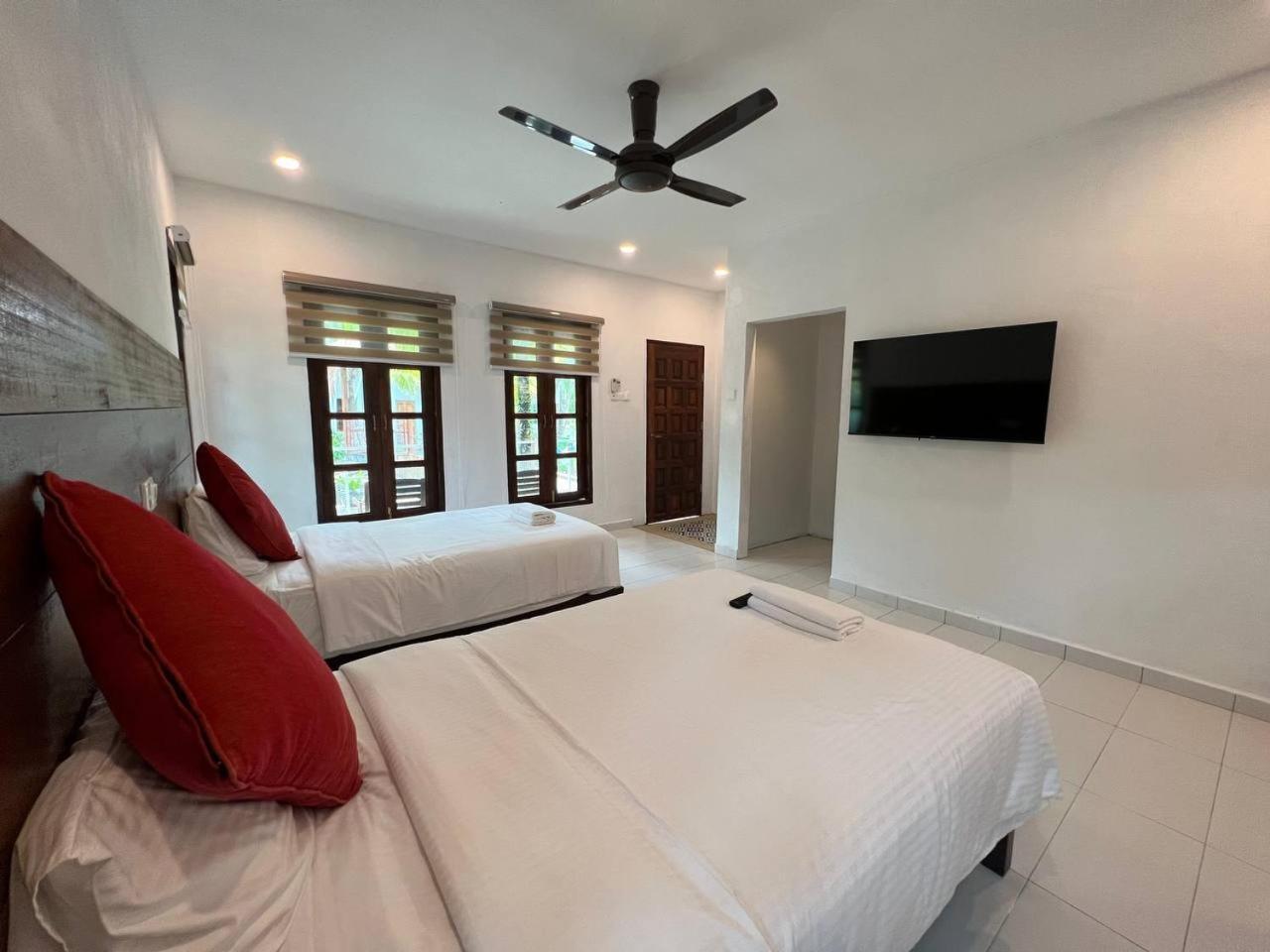 Airis Sanctuary Resort Pantai Cenang  Exteriör bild