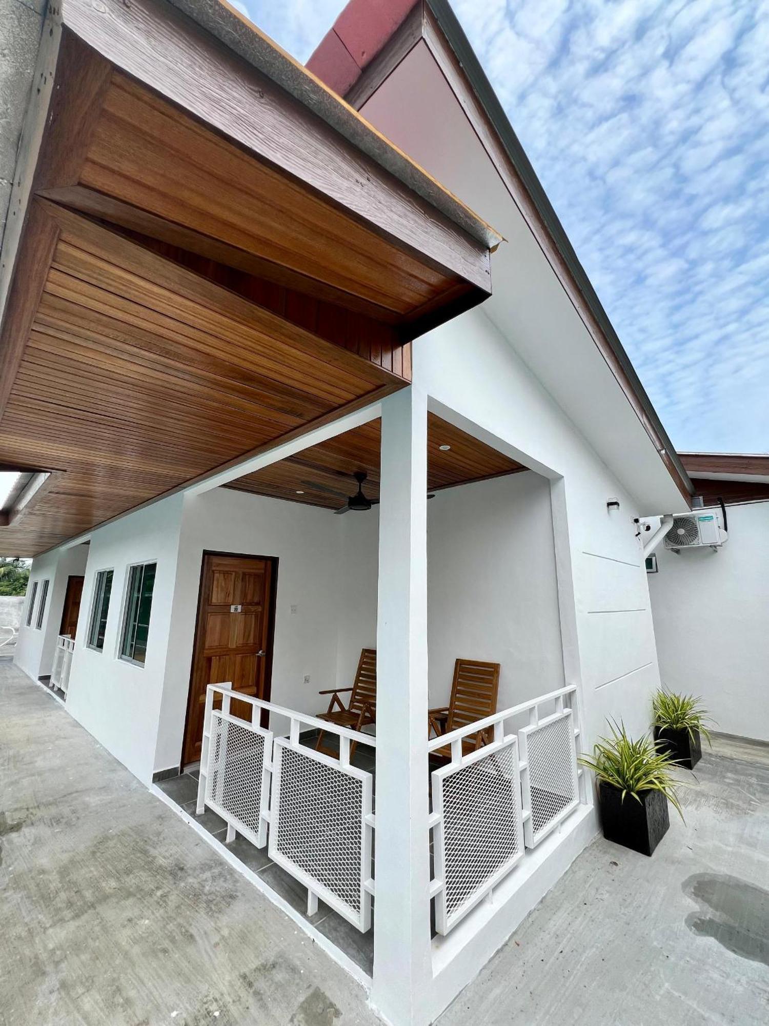 Airis Sanctuary Resort Pantai Cenang  Exteriör bild