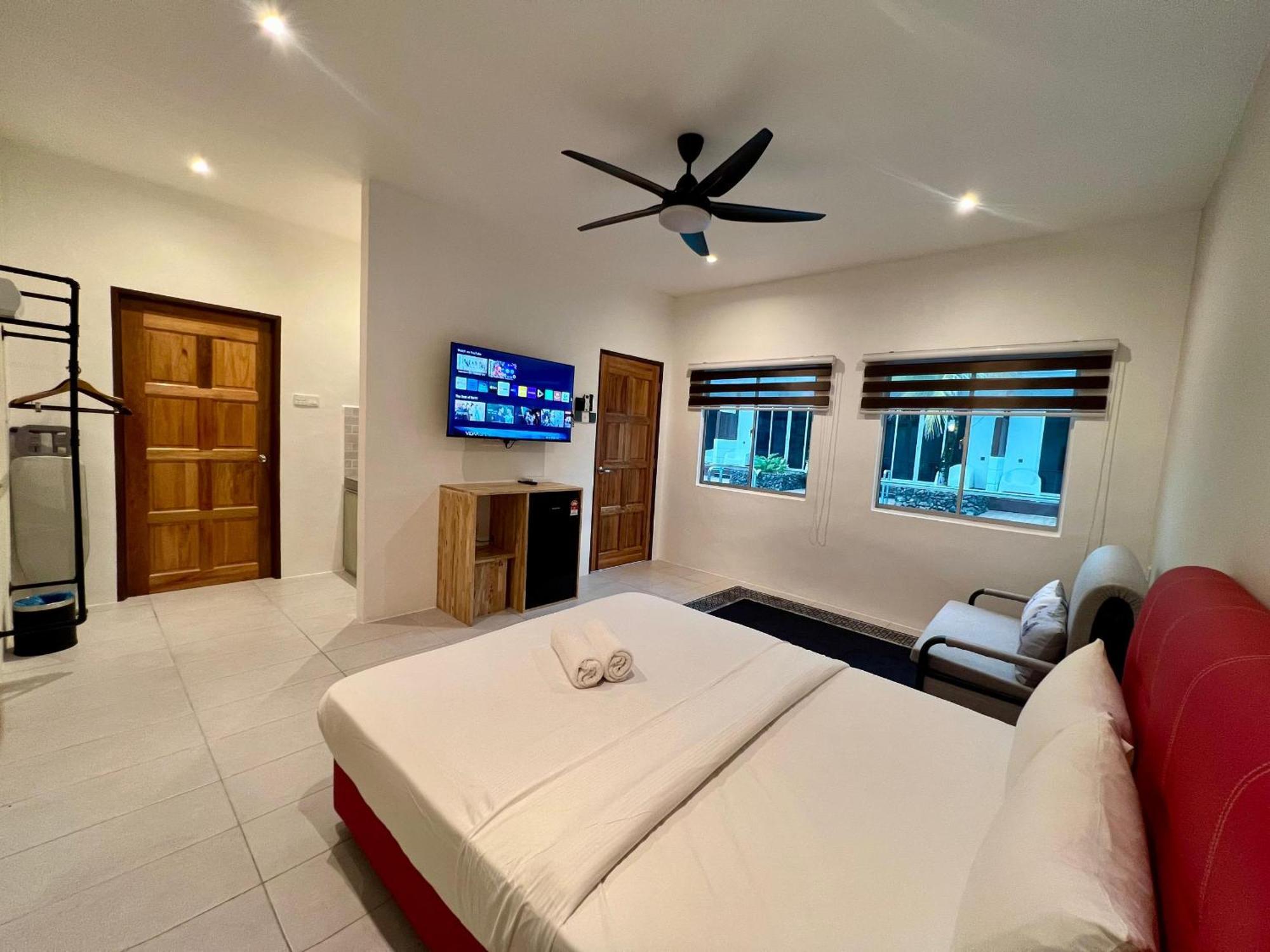 Airis Sanctuary Resort Pantai Cenang  Exteriör bild