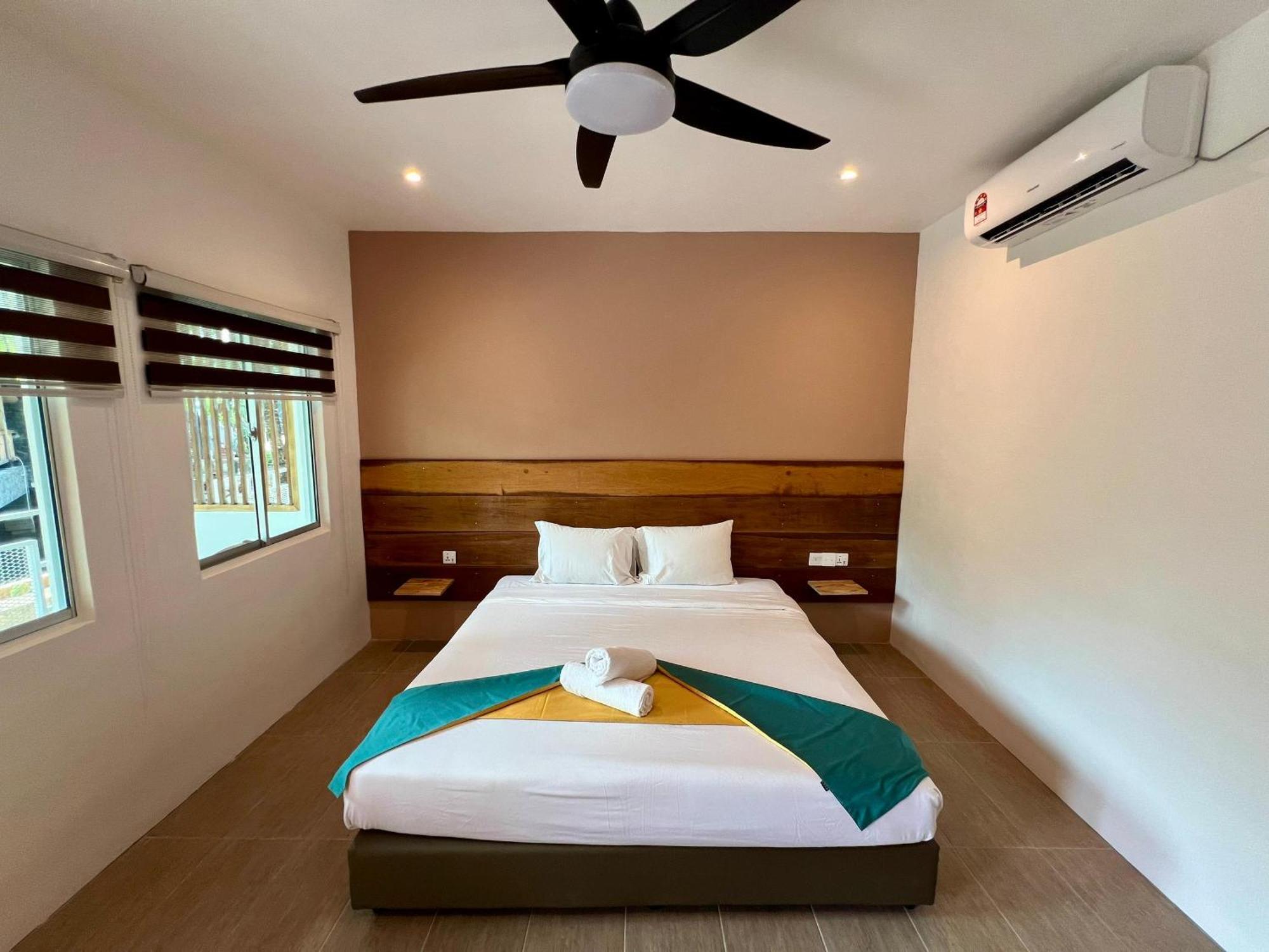 Airis Sanctuary Resort Pantai Cenang  Exteriör bild
