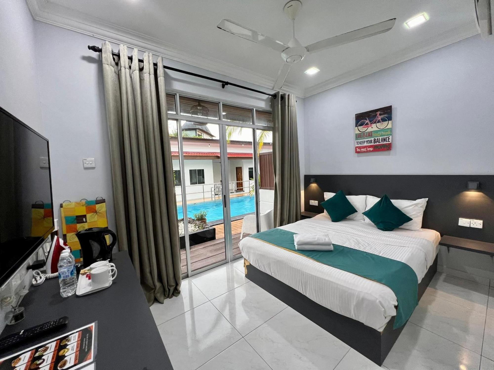 Airis Sanctuary Resort Pantai Cenang  Exteriör bild