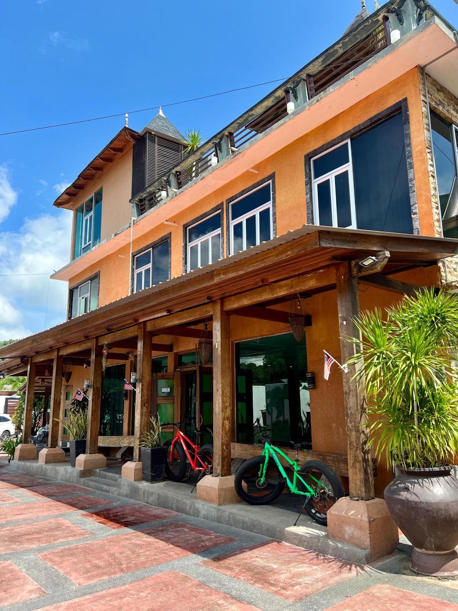 Airis Sanctuary Resort Pantai Cenang  Exteriör bild