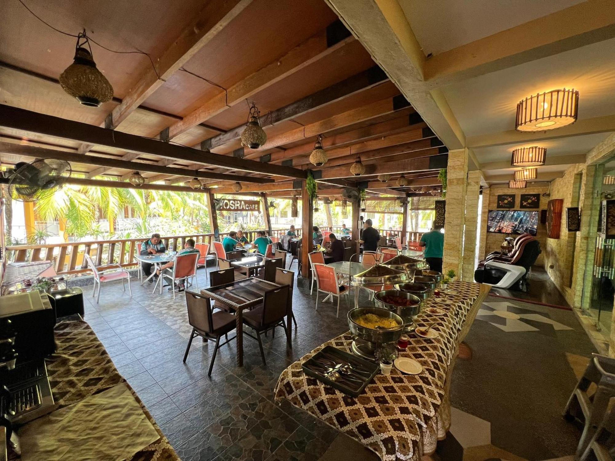 Airis Sanctuary Resort Pantai Cenang  Exteriör bild